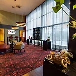 郁金香酒店 3*