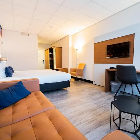 Hotel Tulip Centre 3*