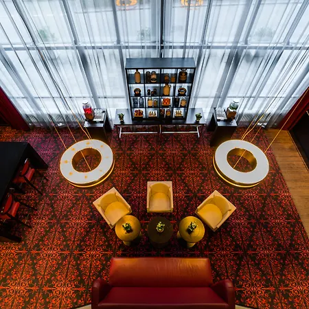 Tulip Centre Hotel 3*