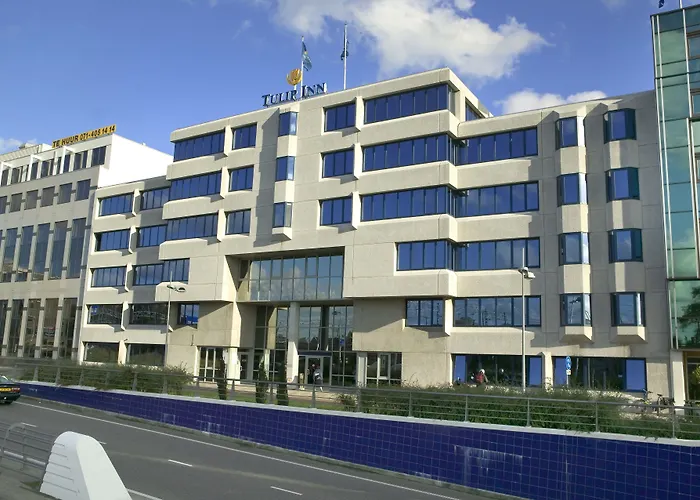 Tulip Centre Hotel 3*