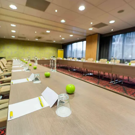 Tulip Centre Otel 3*