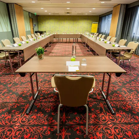 Tulip Centre Otel 3*